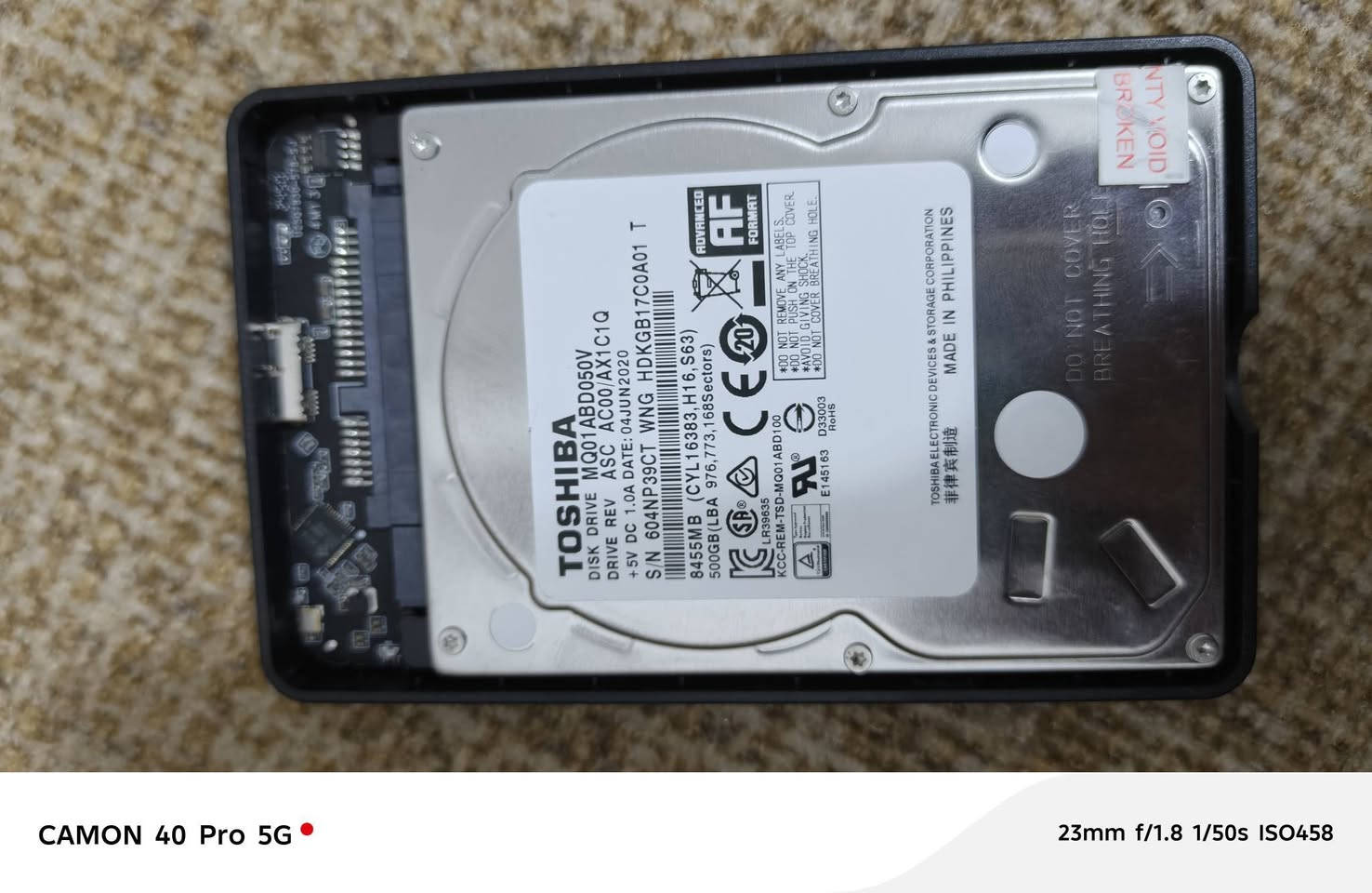 السلام عليكم 
هارد ssd ذاكرة 500 كيكا بايت 
تحميل سريع مو hhd 
وتكدر تستعمله كتخزين موسع لزياده مساحه البلي
السعر 20 ألف تواصل خاص أو على الرقم 
***********

