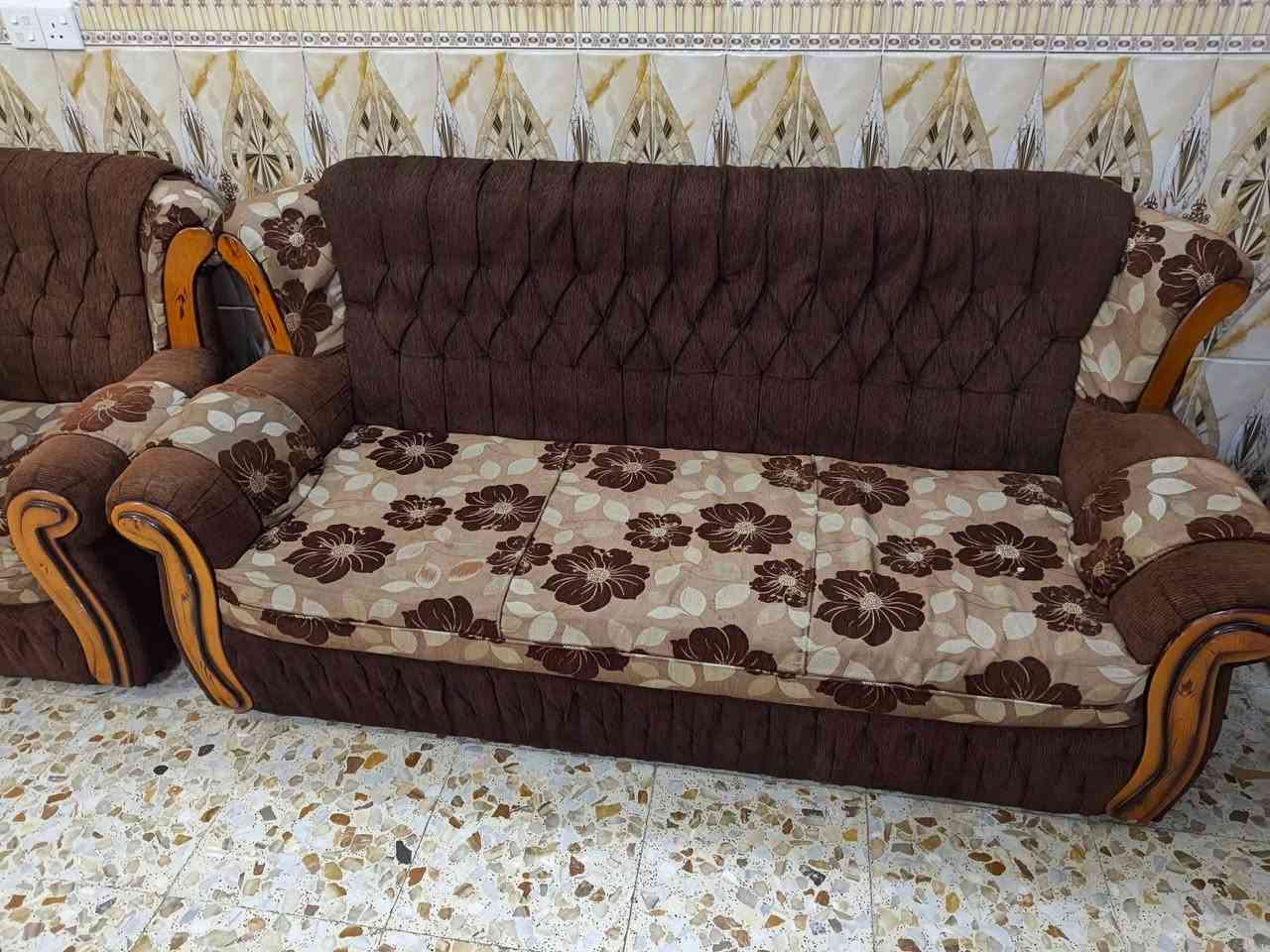 السلام عليكم
تخم البيع نوعيت التخم تركي شاهد الله التخم ما بي شيء كدامكم بس اريد ابيعه 
عشر مقاعد مكان جسر ديالى الكرغوليه
الاستفسار ‏‪***********‬‏ وتساب موجود خاص موجود 
مستخدم قليل
