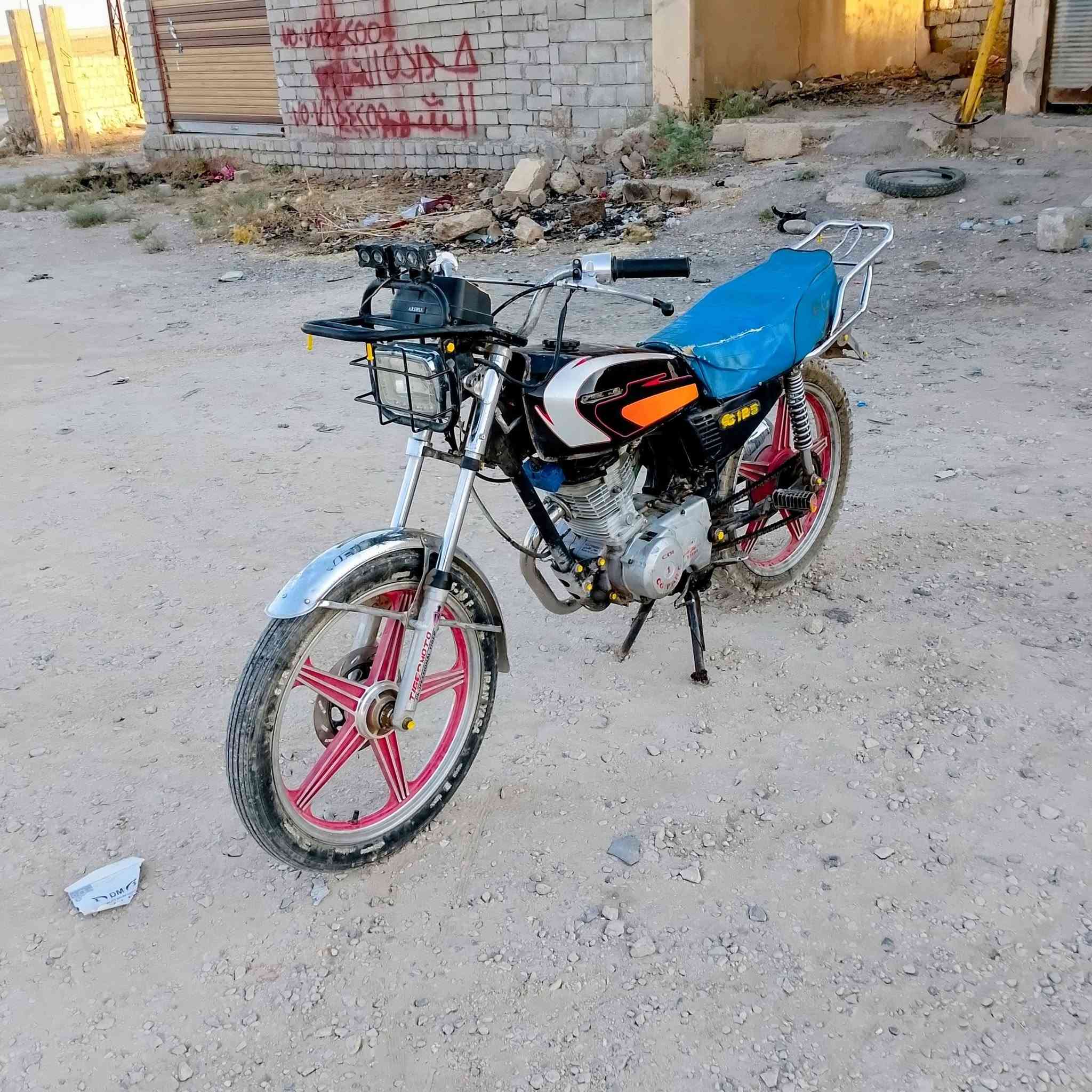 عليكم ماطور للبيع تايگر موديل 20 السعر 300بي مجال نضافه جدام العين محرك لا صرف ولا نفخ تواير جدد وايرمنيه شغاله مراوس يرهم الستفسار عله الرقم ***********
