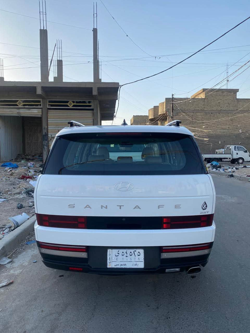 السلام عليكم
للبيع ..

هونداي سنتافي السيارة خليجي موديل ٢٠٢٤ ضمان ألت ساك رقم بغداد اللوحة الجديده بأسمي حره ماشيه ٦٠ الف كيلومتر فول مواصفات داخل ابيض ملكي وفتحات سقف كشنات كهرباء ٧ راكب حجم المحرك ٢.٥ تيربو 

السيارة جاهزه وخير من الله 

بيها بابين وجاملغ عكس السائق صبغ انطخت بيدي وصلحتها بدون دواخل بدوه ايرباكات

مكان السيارة بغداد شارع فلسطين

للاستفسار *********** 

***********

