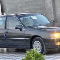 اوبل اوميكا • ١٩٩٢ • رمادي