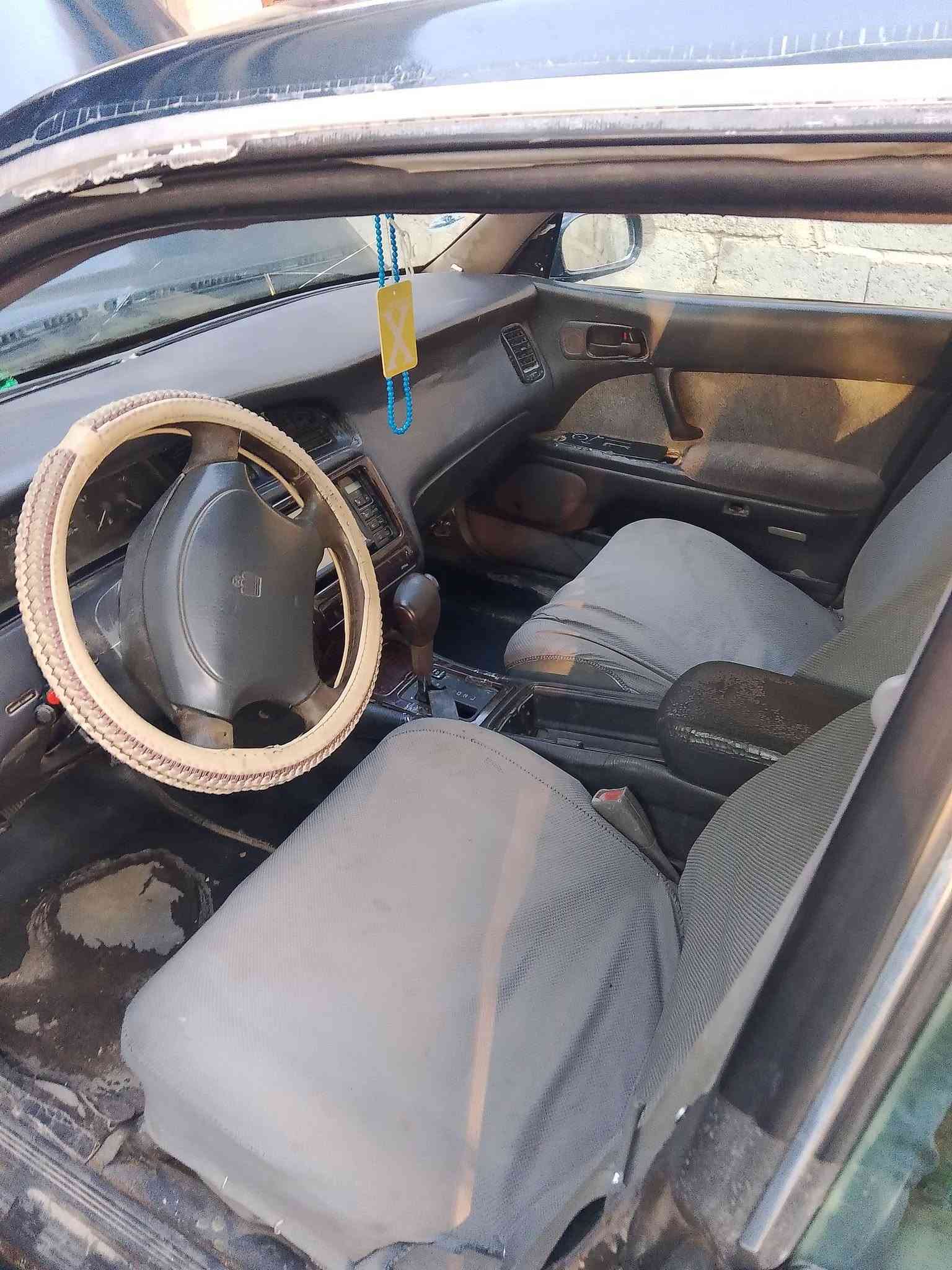 البيع بطه متصل موديل 1992ديكو 2500متصل مكينه جديد ورديتر جديدة دخله هو عندي وكله وعقد مروي مصدق السعر 55وبيه مجال ***********
