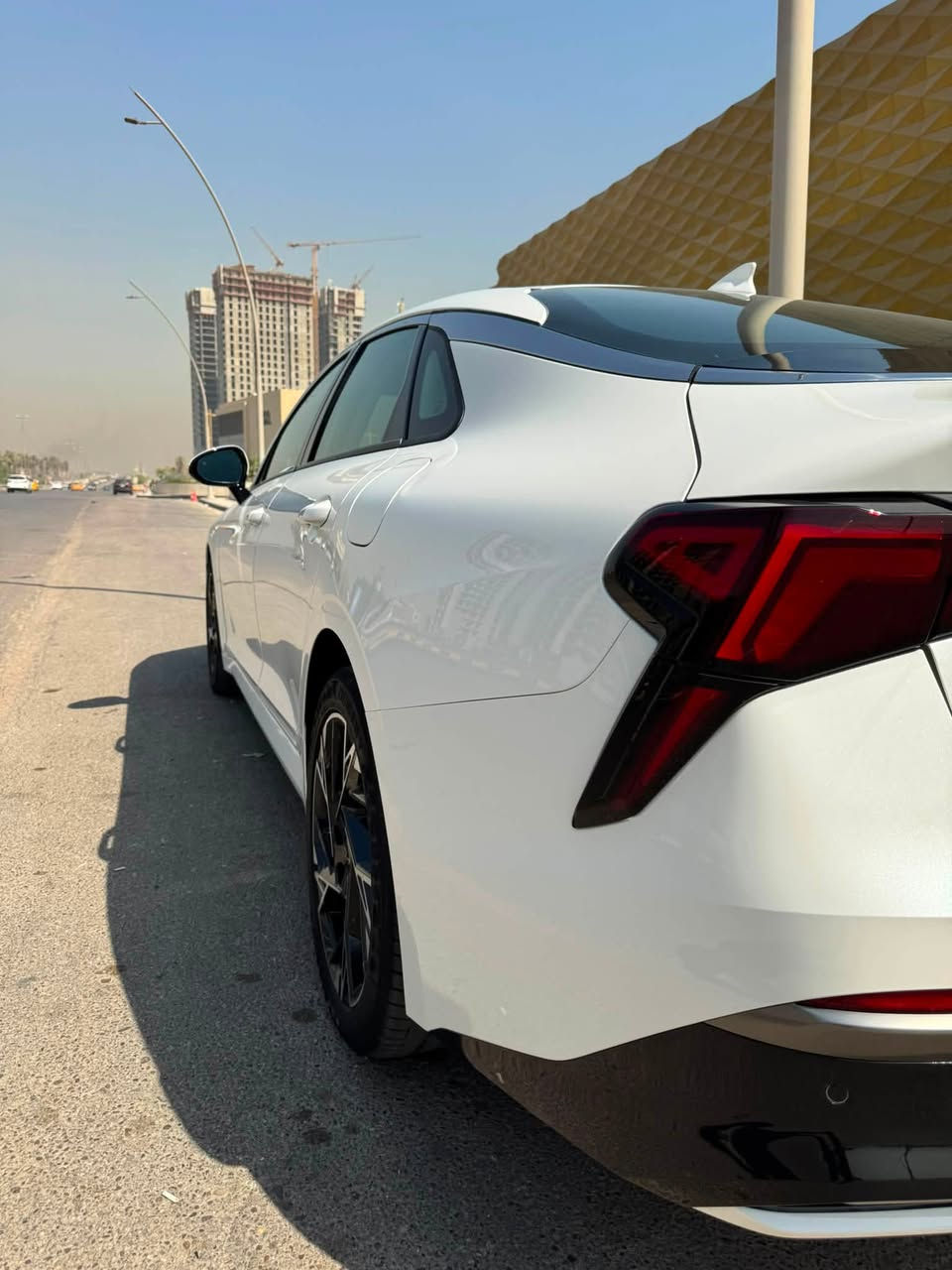 K5   LXS  2026 للبيع
محرك 2500 تنفس طبيعي

رادار امامي 
رادار جانبي 
رادار خلفي 
حساس امامي خلفي
اوتو ستوب 
اوتو هولد
حادثها موضح بالصور 
الجاملغ والدعامية تبديل نفس اللون 
الباب مصبوغ نص الباب فقط 
الجاملغ الخلفي بارد 

الدعامية GTLINE 
عليها تخم تاير كونتينانتل جديد 
وويل جديد GTLINE
ماشية 6700كيلو 
رقم اربيل 

السعر 185 بيها مجال بسيط 
عنواني بغداد 
السيارة باسمي 
***********
