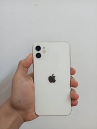 ايفون 11 • ٦٤ • نضافه ٩٥٪