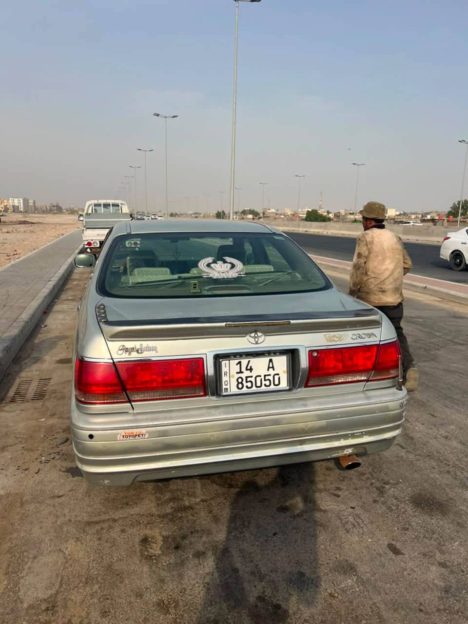 سلام عليكم ملكه البيع بسمي رقم نكليزي جديد بصره تحويل الثاني يوم مديل 2002كفاله من كص والنقل والعيب شرعي سياره كفاله تخم تاير حداديه تبريد ثلاجه ستعمال شخصي سياره جهازه كبل الشارع  مواصفات سيار دكمتين شاشه رادار بردات خلفيه سياره جديده سعر المطلوب 115بيه مجال قليل مكان السياره البصرة رقم الهاتف ***********
