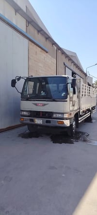 هينو • ٧٠ • جاهزة للعمل