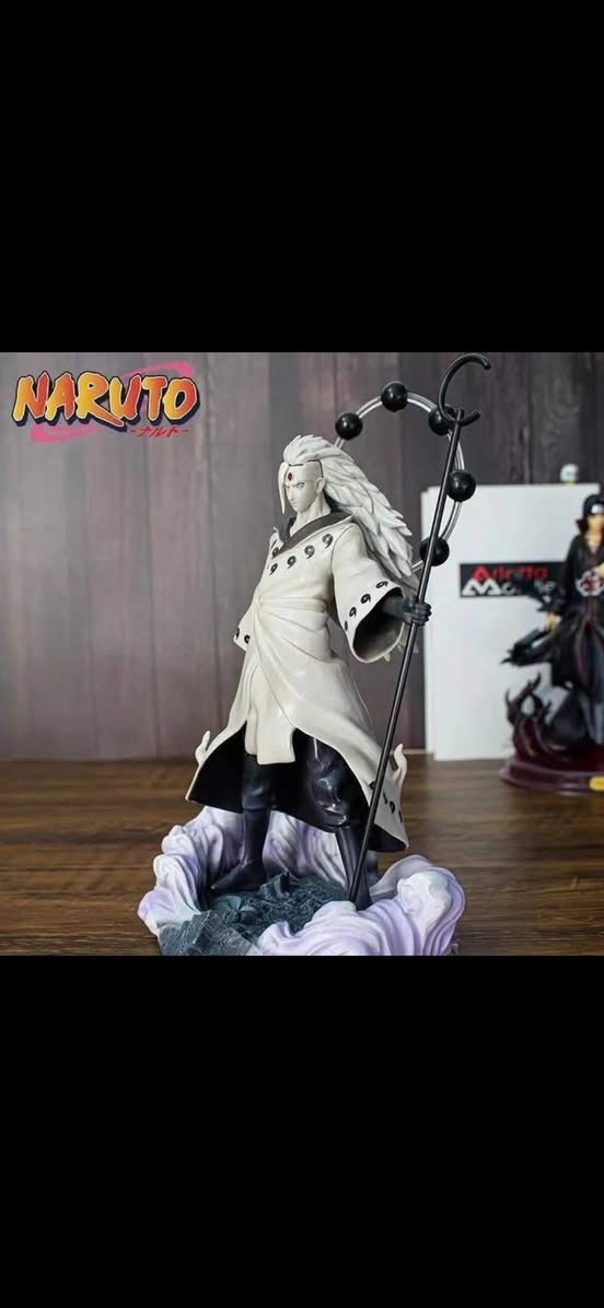 السلام عليكم 
مجسمات البيع شلع او مفرد 
بغداد 
*********** واتساب فقط

نص مكتوب في الصور:
- NARUTO