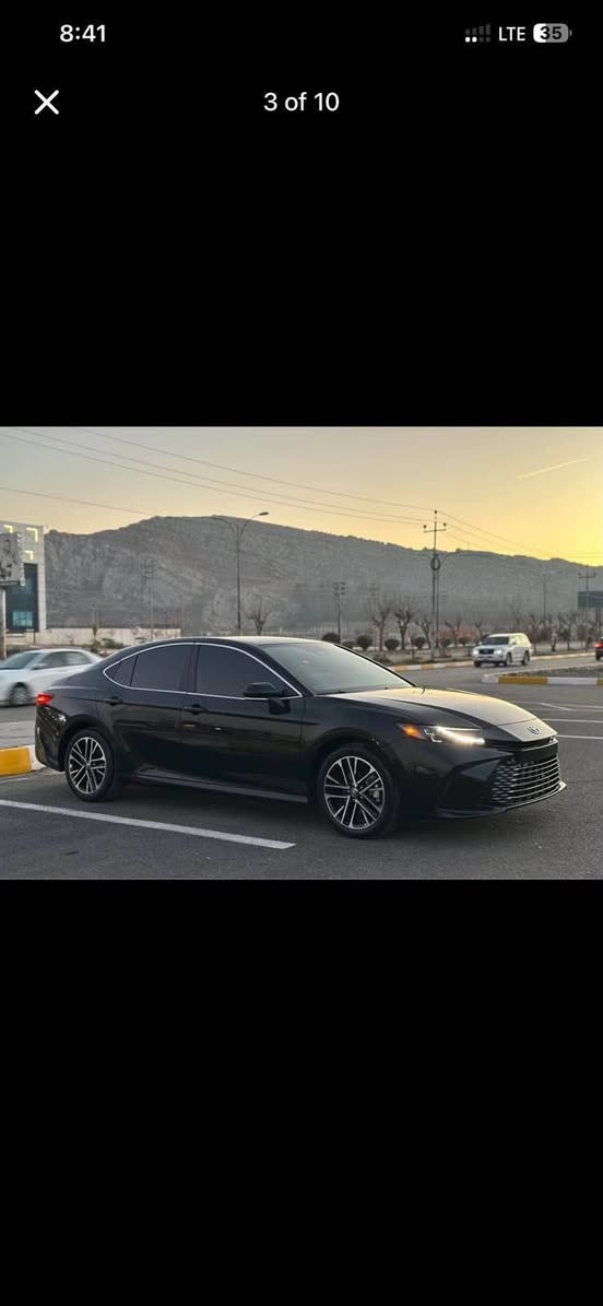 TOYOTA CAMRY 2025 XLE HEV 
فول مواسەفات تەنها پانۆراما نییە ( شاشە گەورە - کوشن جڵد و هیتەر - سوکان هیتەر - دەبڵ گێچ ئەلکترۆنی - دەشبولو بەرگەدەرگای بیلاد لید - لایت عەدەسە و زینۆن بیلادی - وایەرلێس چارج بیلاد - ڕاداری پێش و دوا خەتی جادە ) زۆر مواسەفەتی تر  -  کتابی جامڕەشی لەگەڵایە سەیارەکا هەتا بڵێی ماڵی دۆستە دینارێک مەسرەفی تیانییە کامل جوانکاری بۆکراوە 
لە هیچی کەم نییە 
تەنها بۆنیتی بۆیاخە بێناوگرتن چاڵو شوختو وردەی نییە  ئێرباگ سیستەمە 
نرخی ٢٢٨$ 
 
*********** 
*********** السليمانية, العراق
