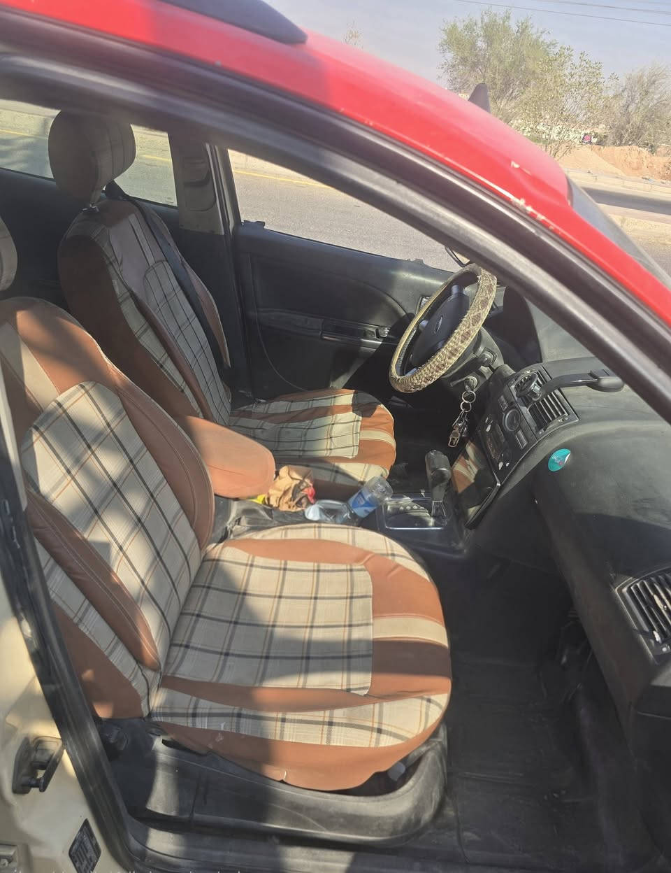 للبيع فورد مونديو محور كير ومحرك كامري 2200 خير من الله كير جديد حاوية تبريد منظومة جديدة كشرها نظيف حدادية نص عمر رقم واسط انكليزي مميز باسم صديقي مداور ثاني يوم السعر ٣٨ وبيها مجال حك الجية مكان السيارة نجف رقمي ***********
