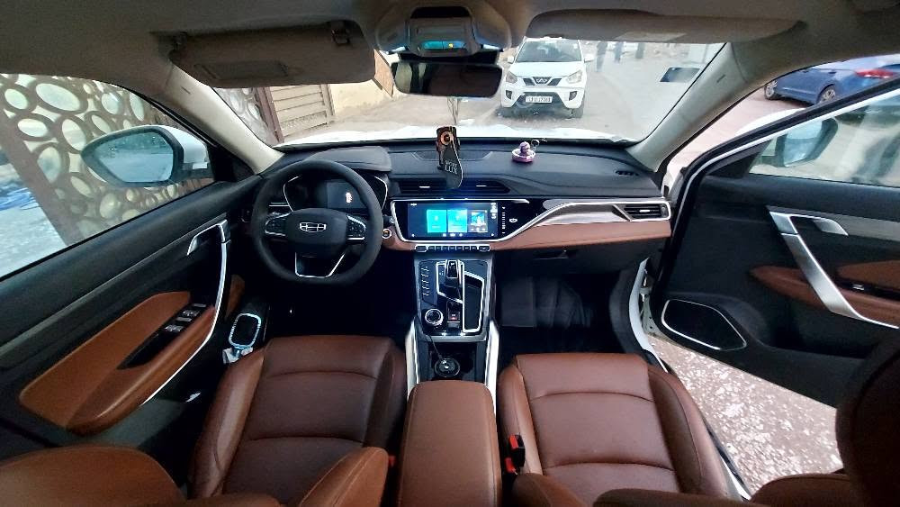 Geely Azkarra 2023
مكفولة من الشخط على وضع الشركة والضمان مستمر صيانة مجانية

ماشية  55.000 كيلومتر قابلة للزيادة

محرك 1.5 تيربو 

محرك صنع بشراكة جيلي وشركة فولفو السويدية

عدد الاحصنة : 177

كير 7 سرعات دبل

3 مودات قيادة

قبضة كير كهربائية مع خاصية التحويل للگير العادي

فول بانوراما

كامرات 360 درجة

حساسات مطر تشغيل ذاتي

ويل قياس 18

تبريد قطعتين 

كرسي السائق كهربائي

اوتو هولد

نظام مساعدة على نزول المنحدرات

وكامرات امامي وخلفي 360 درجة 

تحديد سرعة 

 قفل سرعة 

حساسات 360. 

8 سماعات محيطيات

مري كهربائي وشفط

التجوة الوسطية بداخلها فتحة تبريد تصير مثل ثلاجة صغيرة

مراية وسطية Auto-Dim

شاشة وسطية حجم 12.3 مع كار بلي وشاشة السائق دجتل متغيرة الثيمات ثلات انواع 

لايتات السيارة فول LED امامي وخلفي

ترحيب ذكي بالانارات مع غلق النوافذ اوتوماتك في الخروج - فتح قفل بالاقتراب من السيارة اوتو  جامات 4 اوتوماتك صعود ونزول

سيارة فول مواصفات مكفولة كفالة عامة من الصبغ والبارد والحار والشخوط

رقم بغداد سيارة بـأسمي تحويل مباشر

مكان السيارة - بغداد -البياع

للاستفسار على الرقم

👇👇👇

 ***********آسيا

***********كورك

متوفر واتسآب بغداد, العراق
