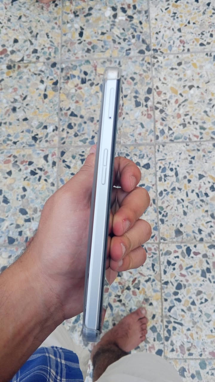 سلام عليكم جهاز قمبله مال الاعاب nubia Neo 3 5G
جهاز نوبيا نيو 5G3 
الجهاز صارله اقل من شهر من اخذته لا مصلح ولا مبدل بي اي شي وين متفحص وياك 
السعر 300 وبي مجال بسيط او مراوس بايفون شعندك دز وتفاصيل
العنوان بغدادحي البتول
 
رقم الهاتف  ***********
