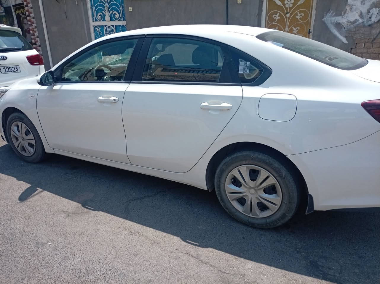 سيراتو ١٩خليجي كوري اصل رقم بغداد دولي بسمي مكفوله من صبغ وضربه تخم تاير تبريد ثلج محرك وكير كفاله مكاني واسط سعره ١٤٥وبيه حك جيه ***********
