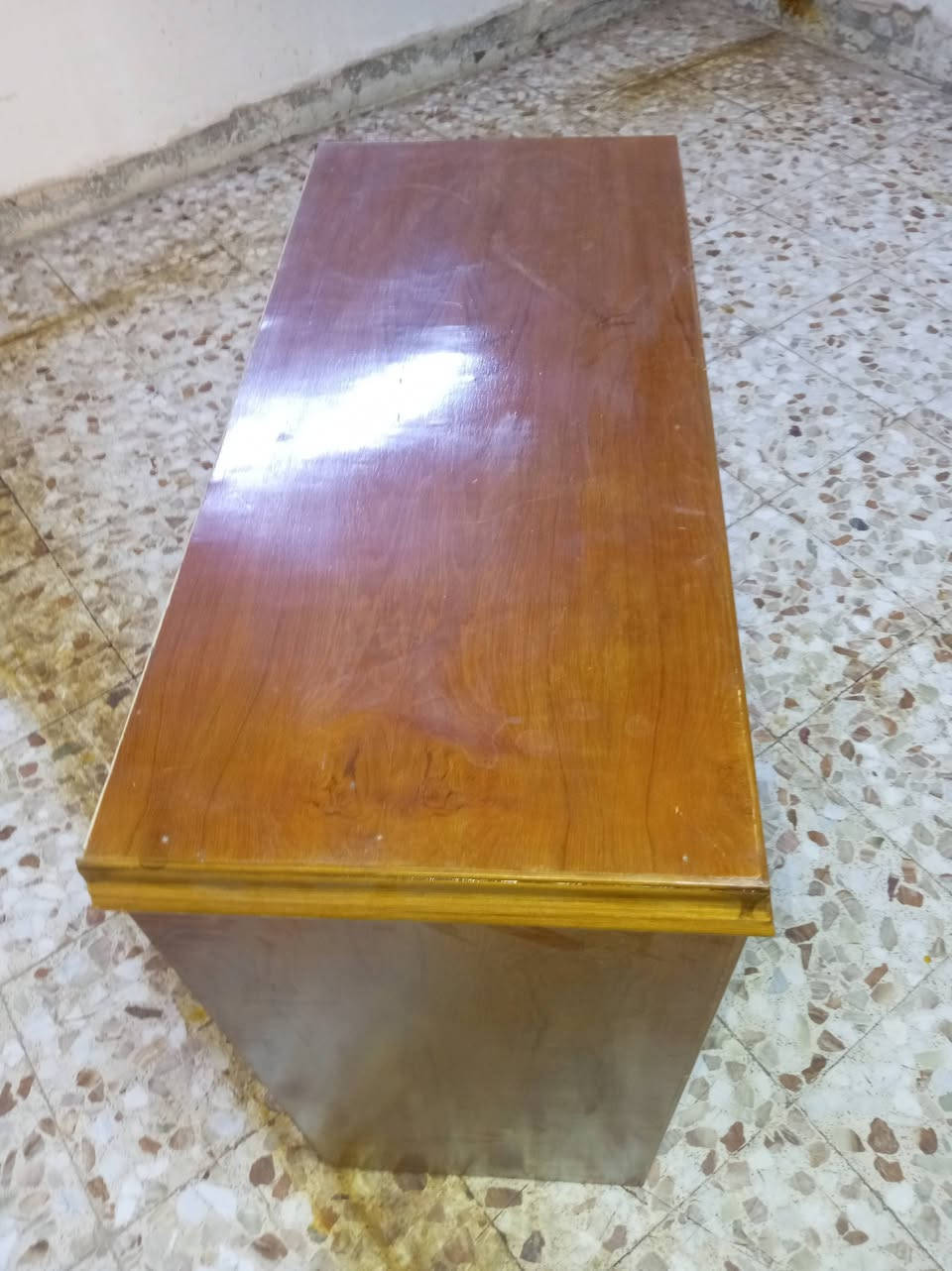 مكلف بلنشر ميز تسكام نجاره صاج داخل وخارج مينشال خمسين وبي مجال مكانه حله للاستفسار الاتصال بلرقم ***********
