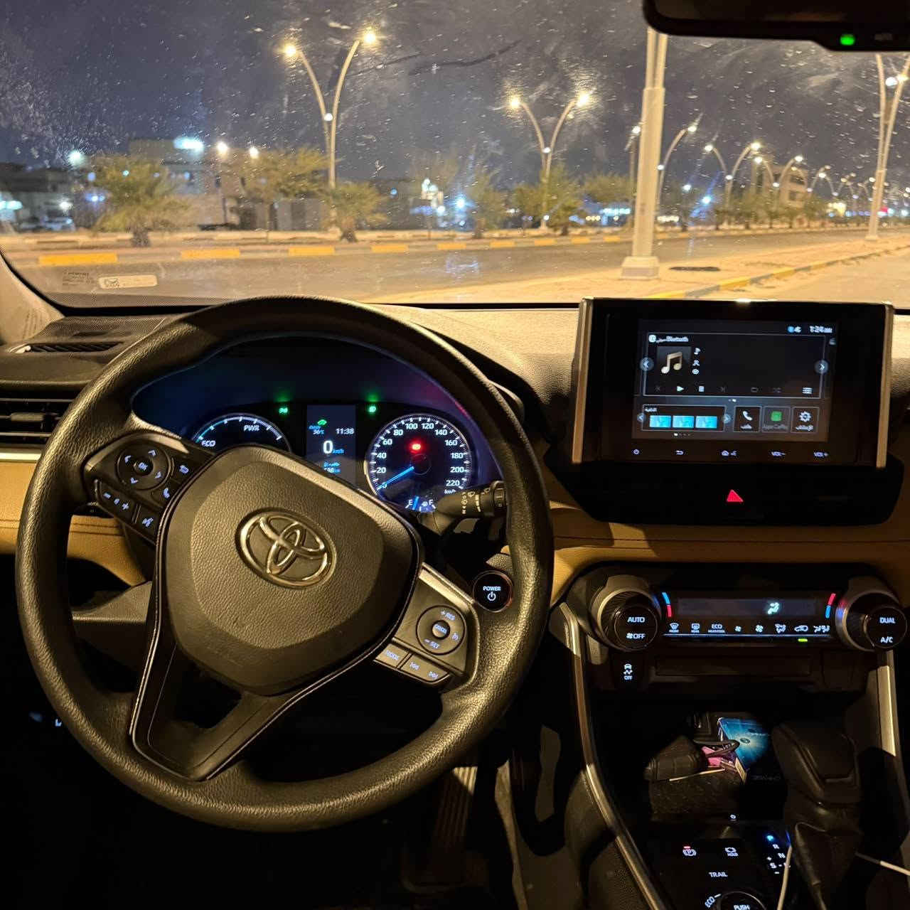 راف فور  2024 
خليجي شركة ساز فول مواصفات 
ضمان 
تبديل دهن  بطارية 15 سنة هايبرد
محرك 2500 سلايت بصمة فور ويل 5 ويل كب ميتاليك سبايدرات جانبية اصلي نيكلة ابواب اصلي لون الداخل بيجي تبريد قطعتين مري شفط 3 انظمة للقيادة والمثلث العدة الطفاية كتلوكات الشركة ماشية 32مكاني البصره / ابي الخصيب 
 
رقم راعيها
*********** البصرة, العراق
