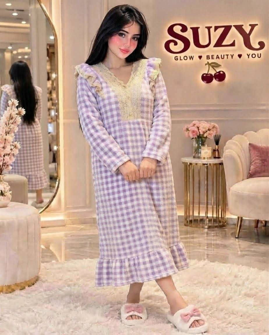 توفرت شلحه فرو كوالتي يجنن 
درزن 96 الف 
M. L. Xl 
الموديل والقماش احلى من الصورة 🔥🔥
مشكل نقشات بدون اختيار

***********

نص مكتوب في الصور:
- SUZY GLOW BEAUTY YOU
- SUZY
- GLOW ♥ BEAUTY ♥ YOU