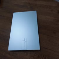 كور اي  9   ...تحفة الكترونية  من ASUS   شاشة خرافية نوع  OLED   دقة  ...
