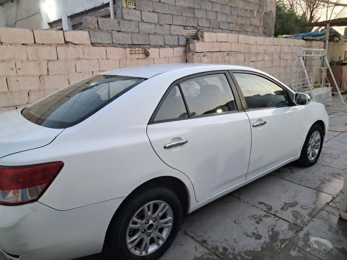 السلام عليكم من رخصت الأدمن
للبيع سايبه (اريو)  موديل 2018
ماشيهه (57) 
ڪير (اوتماتيك__وعادي)  ولعادي 4 نمر 
السياره خير من الله تبريده ثلج وشادلهه راديتر جديد وبلكات جدد ومروحه عاصفيه اضافيه يعني انسه شي اسمه حماوه 
السعر:  60 وبيهه مجال بسيط 
العنوان: كربلاء
للاستفسار اكثر: ***********

