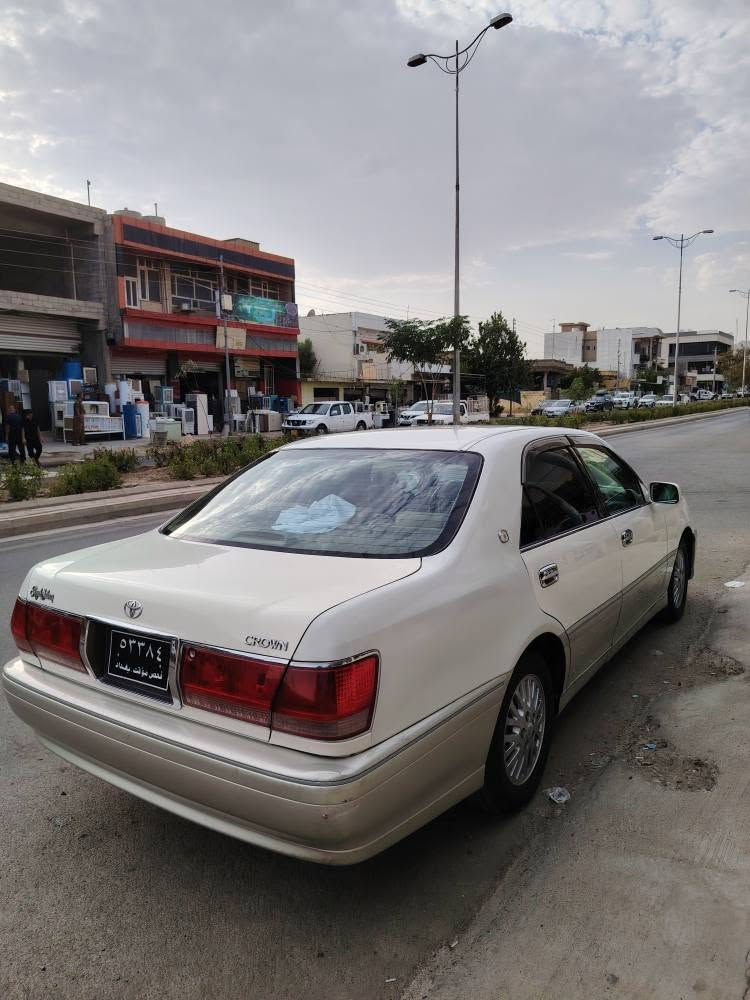 مەلیکە بڕاوە دیڤۆڕی بچووک 2دووگمە پەردە شاشە دەشپول نەجەف 4تایەی لۆک سەیارەکە زۆر جوانە گۆڕینۆ نیە قیست نیە  (37)گڵا دەربەندیخان *********** دار بنديهكان, السليمانية

