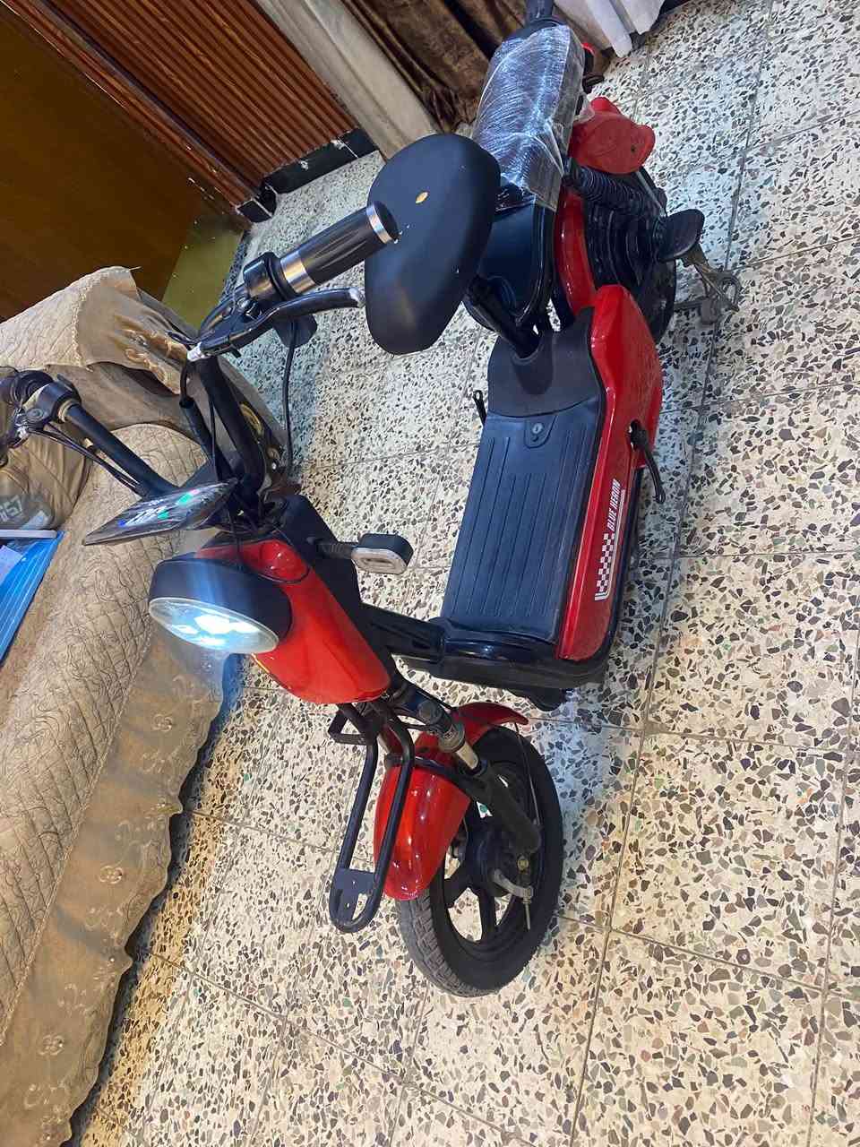 دراجه شحن الريان2026 
امانة الله ورسوله جديده كلش كلها شغاله ما بيها اي نقص 
السعر /200 
العنوان /بغداد المشتل 
رقم الهاتف/***********
