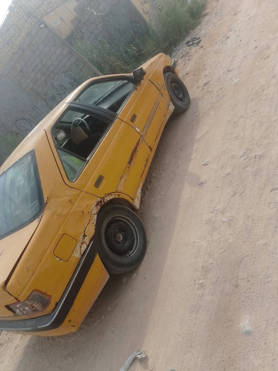 بيجو ٤٠٥ • ٢٠١٢ • رقم بصره