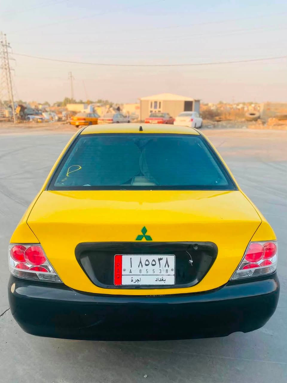لانسةر موزيل 2010 گيرعادي  مةكينة١٦بةشةرتي گيرومكينة لوك سةدري تازه خاس كراوه جوار تاي تازه بةشةرتي حاسيبواواليات سيارةكة بةشةرتي كارباي دعامي بو دعامي بةشةرت سعري٣٥ كلاو معمله شوين كةلار
***********
