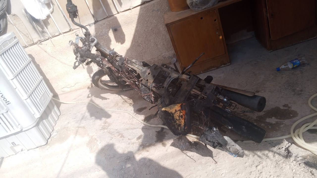 عمي السلام عليكم دراجه دايون عظم البارحه حتركت الدراجه شاصي 18 والدراجه من الطول للطول كله 26 
مكان كربلاء بس الله عليكم اللي ما يشتري لا يتصل وبالنسبه بالسعر على الخاص هذا رقمي

***********
