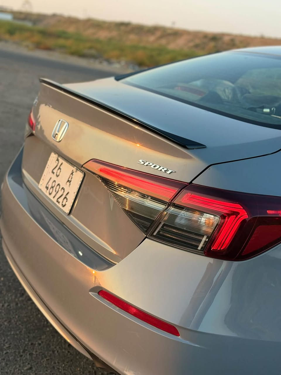 هوندا سيفيك SPORT 2025 🔥
130$ وبيها مجال بسيط

السلام عليكم ورحمة الله وبركاته 🌹

🚘 Honda Civic Sport 2025
💎 نظافة استثنائية – سيارة مال بيت

▪️ محرك 2.0 تنفس طبيعي
▪️ ماشية 45,000 كم
▪️ لوحات صلاح الدين إنجليزي 🇮🇶
▪️ استخدام شخصي ومال بيت
▪️ السيارة ما متعوبه نهائياً

   
* تنفس طبيعي
* DOHC، 16 صمام
* Dual VTC
* حقن مباشر للوقود
* القوة: 150 حصان
* العزم: 133 lb-ft ≈ 180 نيوتن.م
* دفع أمامي FWD
* أوضاع قيادة: ECON / Normal / Sport
* بدالات تبديل خلف المقود Paddle Shifters
* تشغيل عن بُعد للمحرك
* نظام إيقاف/تشغيل المحرك Idle Stop 

الخارجية

* جنوط ألمنيوم رياضية 18 إنج Gloss Black
* إطارات 235/40 R18
* مرايا جانبية كهربائية بلون أسود لامع ومدفأة
* Smart Entry
* قفل تلقائي عند الابتعاد عن السيارة
* عادم بتشطيب كروم
* تصميم Sport خارجي رياضي 

الداخلية والراحة

* مقاعد Combination
* دركسون مغلف بالجلد
* مقبض جير مغلف بالجلد
* دواسات رياضية Sport Pedals
* مسند ذراع خلفي
* المقاعد الخلفية قابلة للطي 60/40
* تشغيل بصمة/زر Push Button Start
* فرامل يد كهربائية مع Auto Hold
* Hill Start Assist 

الشاشة والترفيه

* شاشة لمس ملونة 7 إنج
* شاشة معلومات للسائق 7 إنج TFT
* Apple CarPlay
* Android Auto
* Bluetooth
* نظام صوتي 180 واط
* USB-C
* منفذ 12V 

الأمان

* Honda Sensing
* نظام فرملة لتخفيف الاصطدام CMBS
* تحذير الاصطدام الأمامي FCW
* تحذير مغادرة المسار LDW
* نظام المساعدة على البقاء/الحد من الخروج عن الطريق RDM
* كاميرا خلفية
* Blind Spot Information System
* Cross Traffic Monitor
* ABS
* ثبات إلكتروني
* وسائد هوائية أمامية وجانبية وستائرية
* مراقبة ضغط الإطارات TPMS 

🛠️ الحادث:
تبديل قطعتين فقط، شرط بدون اي دواخل.

✅ مكينه گير شواصي والكهربائيات كلها مكفولة.

⭐ سيارة مرتبة ونظيفة جداً، استخدام بيت، وبحالة ممتازة.
⭐ المعاينة خير دليل على نظافتها وحالتها.

📞 للاتصال: [‭***********‬]
