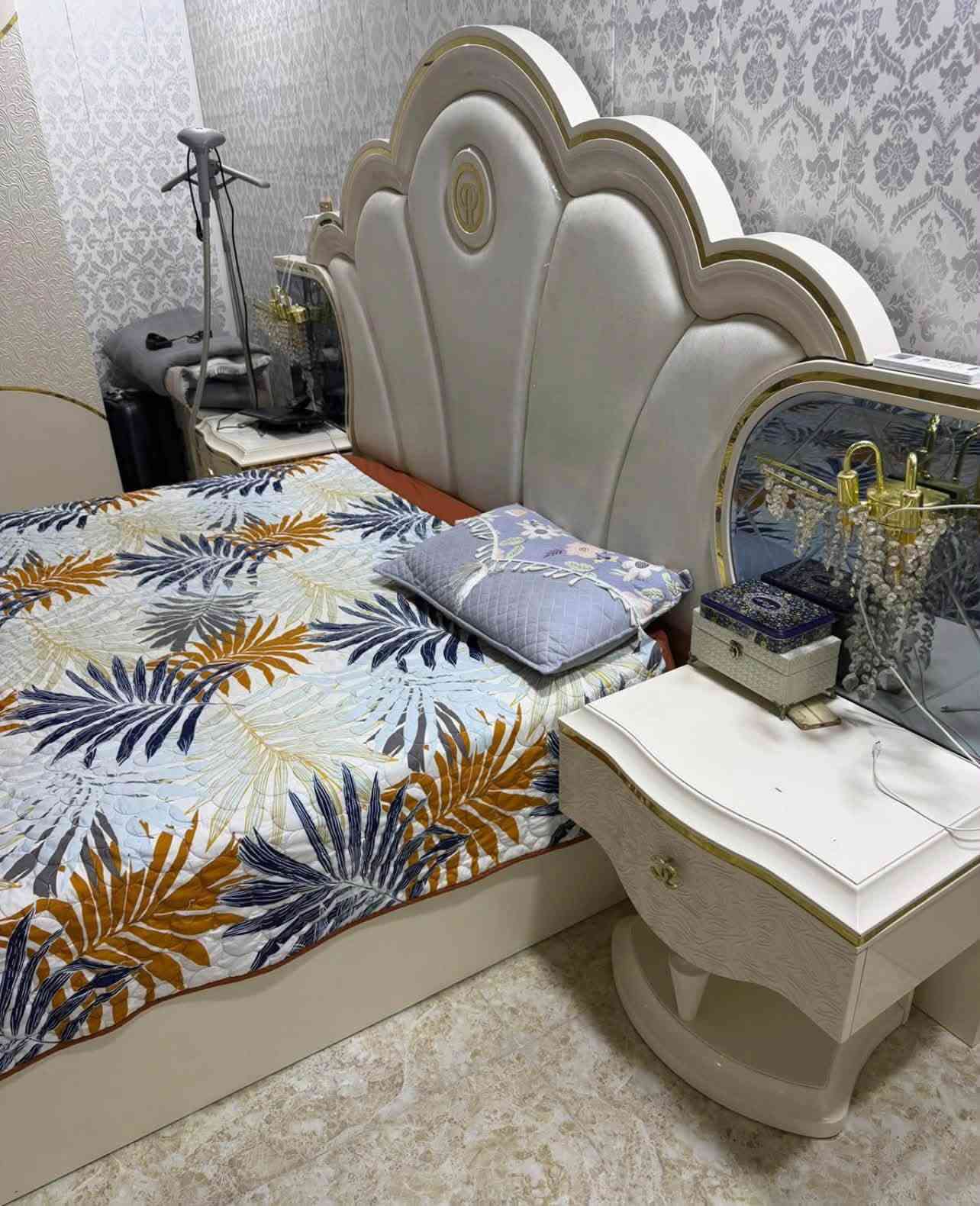 غرفة ايطاليه • ٧ قطع • نظافة ١٠٠٪
