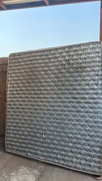 دوشك نفرين • نظيف • بيع مستعجل