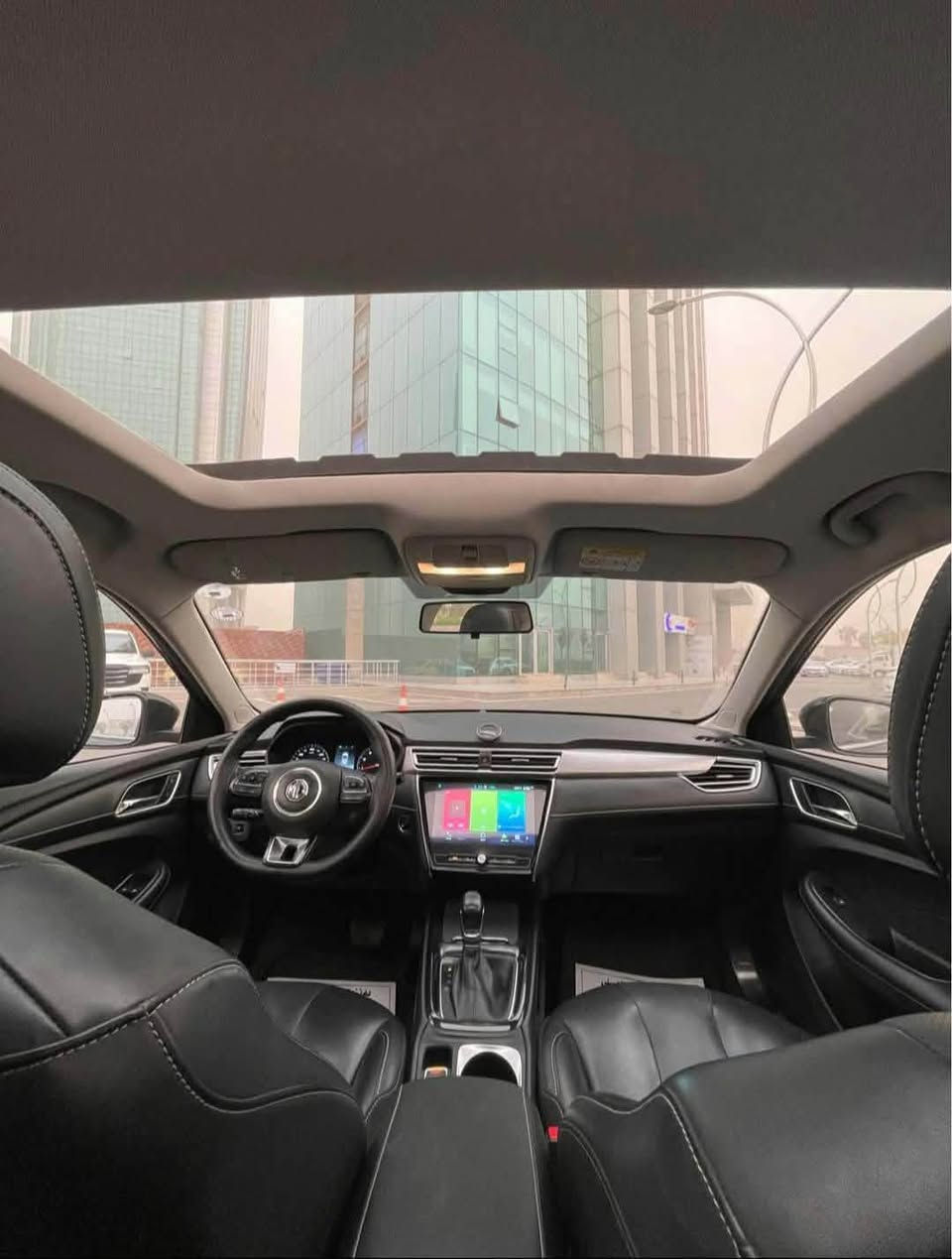 بۆفرۆشتن mg5 luxury  مۆدێل 2022 فول فول مواسەفات 
  , شاشە گەورە, 360 دەرەجە کامێرا , تحدید سورعە
3 مۆدی سوکان 6 سپیکەر , کوشن جلد , هەردووک کوشن پێشەوە هیتەر , هەردووکوشن پێشەوە کارەبایی،,نیظامeco, تراکشن ،لایت زینۆن
، حاسە و کامێرا .5کامێرا، سەقف سڵاید زۆر مواسەفاتی تر 
بێ بۆیاخە تەنها ئەو قۆپە و بستێک لە چاملغ پێشەوە ساردە. سەیارەکە زۆر تازە ماوەتەوە 
52هەزار کم رۆشتووە 
شوێن/حاجیاوا، ڕانیە *********** رانية, السليمانية
