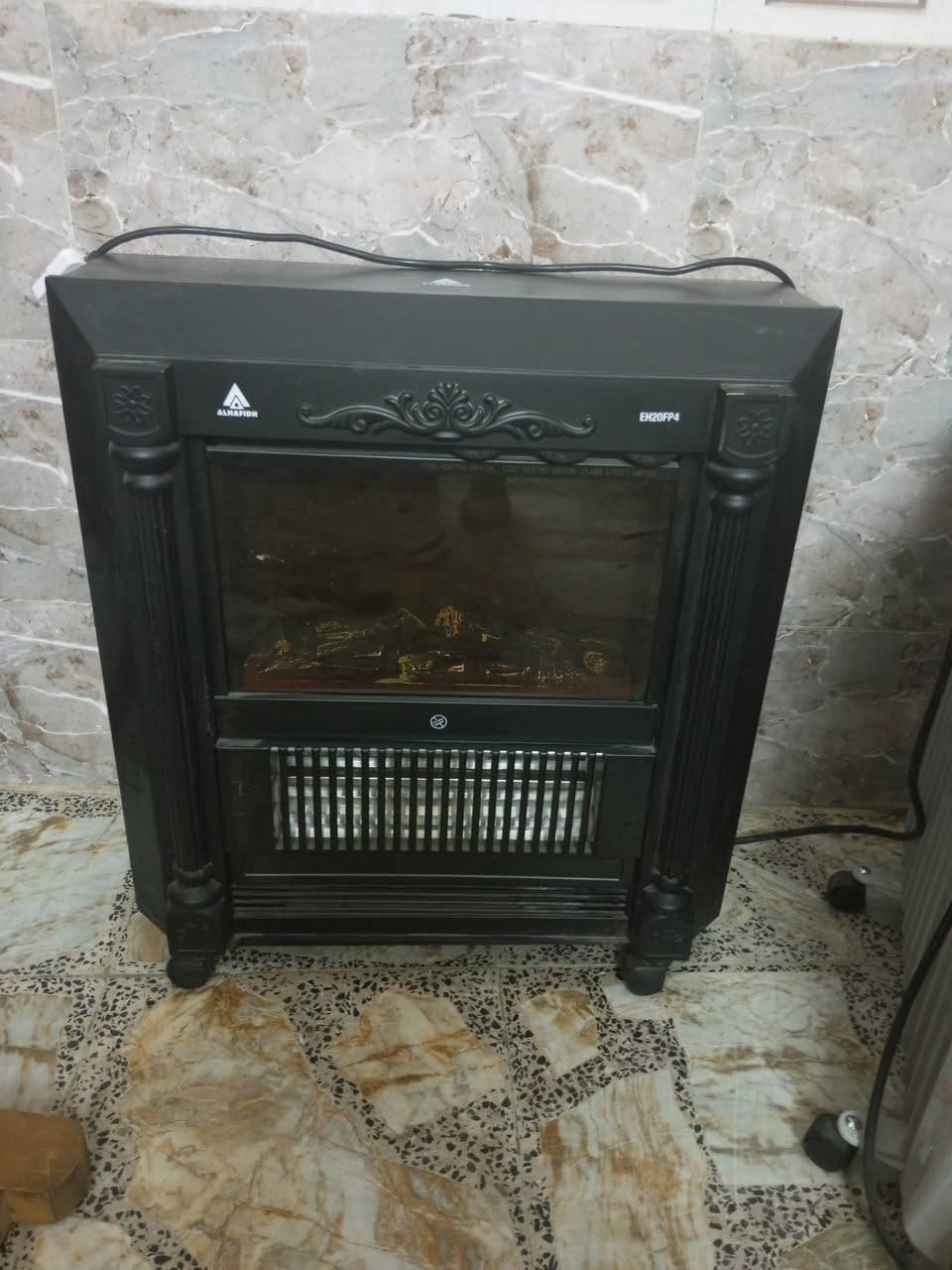 صوبات عدد اثنين كهربائيه نظيفات كلش العنوان بغداد حي الجهاد ***********
