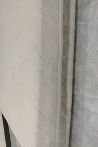 دوشك جربايه نفرين للبيع السعر 25 الف حالته شلون؟ بيه أي تصبغات، قطع، ه...