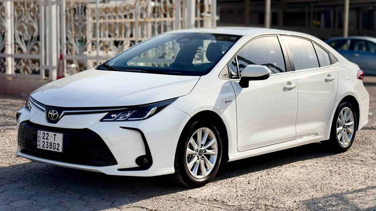 تويوتا كورولا هايبرد 🤍

للبيع تويوتا كورولا هايبرد، سيارة اقتصادية وعملية بحالة ممتازة وجاهزة للاستخدام.

المواصفات:

* نظام هايبرد.
* داخلية جلد.
* قطعتين تبريد.
* تشغيل بصمة.
* Apple CarPlay.

رقم: أربيل.
الممشى: 11 ألف كيلومتر فقط.

السيارة نظيفة جداً، جاهزة للاستخدام، والفحص خير دليل.

📍 عنوان المعرض:
الأنبار - الرمادي - شارع المعارض.

📞 للاستفسار:
***********

