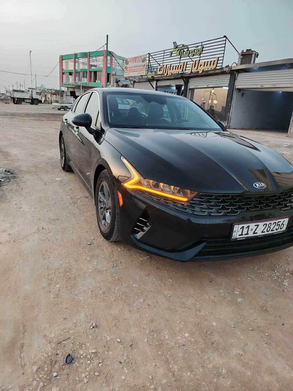 @اوبتيما K5 وارد امريكي موديل 2021 حادث بسيط جدا بدون ايرباك ربع الباب الخلفي 
جهت السايق موضح بالصوره ماشية 85
رقم بغداد انكليزي السعر 147 بي مجال بسيط مكان بابل مسيب رقم ***********
