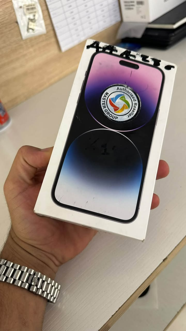 آيفون ١٤ برو ماكس • ٢٥٦ • بطارية ٨٥٪