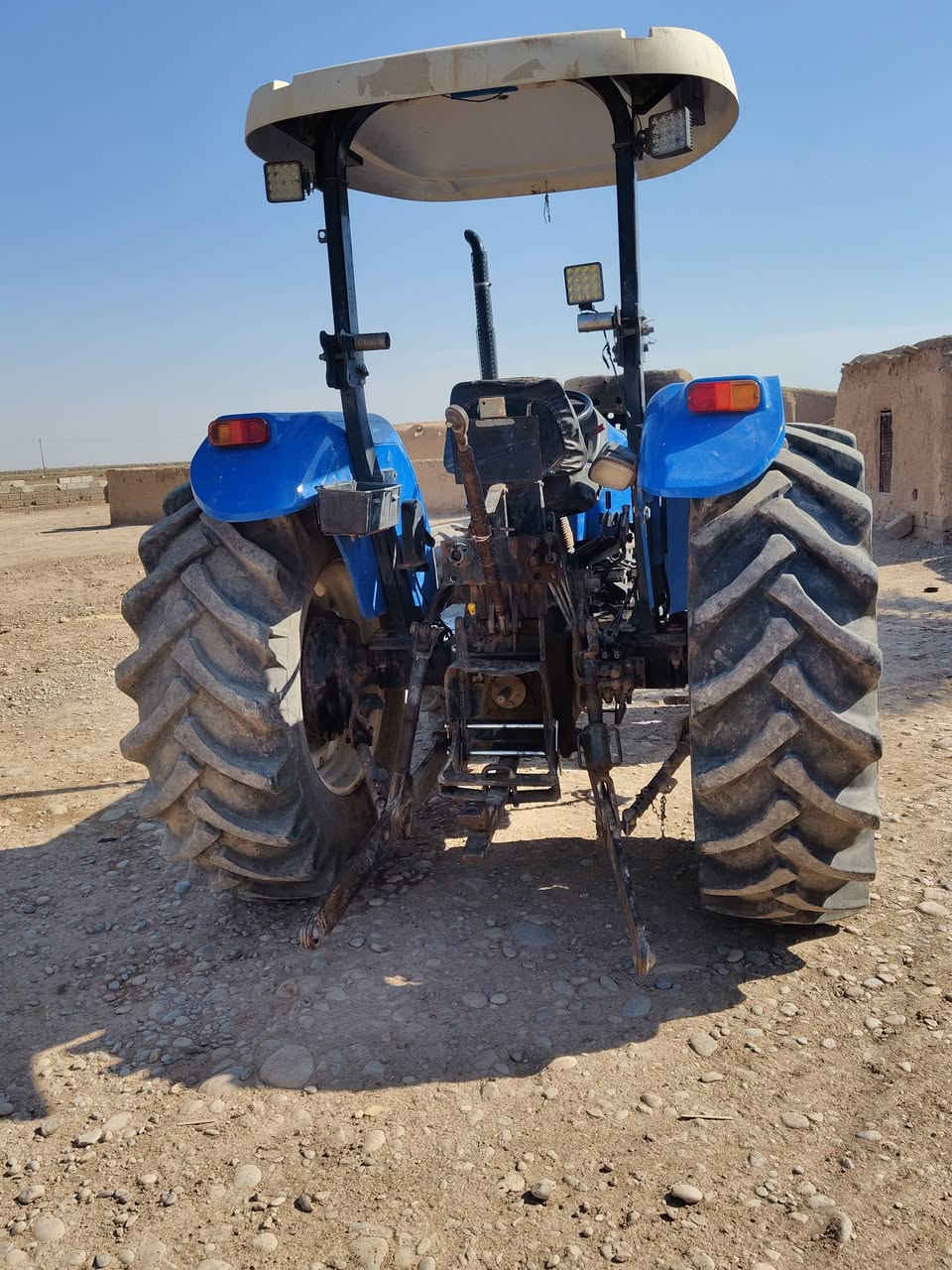 نيوهولند • موديل ١١ • محرك شرط