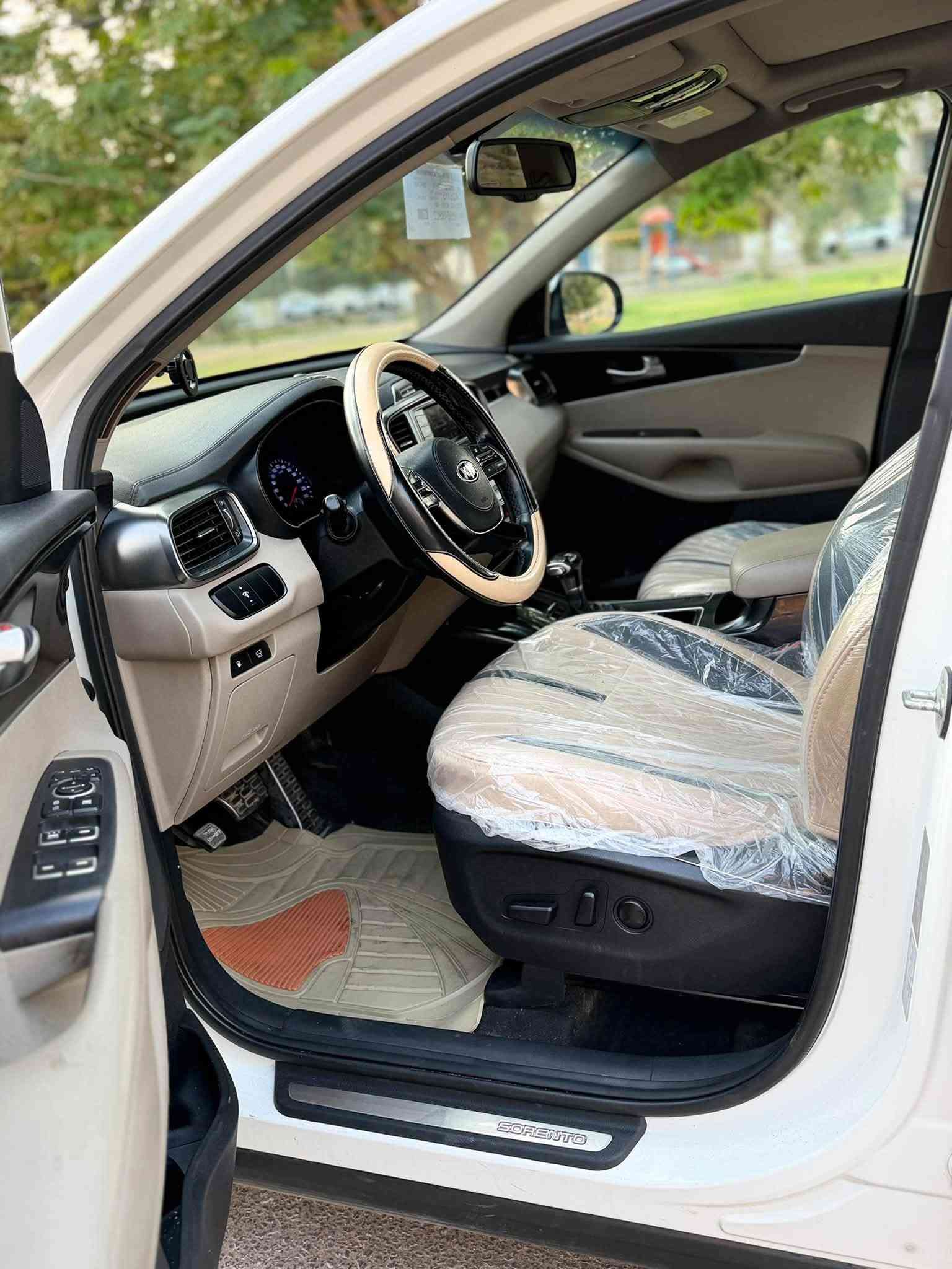 كيا سورينتو • لا تفاصيل