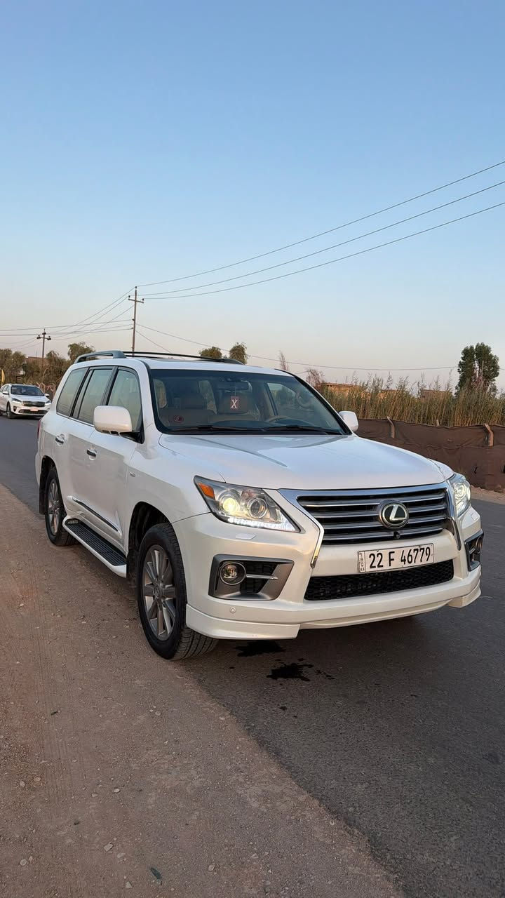 🔥 لكزس LX570 S SPORT+بريم اصل  2011 وسعر مناسب
✨ سيارة نظيفة ومميزة – جاهزة للاستخدام

📍 رقم اربيل تحويل مباشر سنويه2031 مكان السيارة: بابل

المواصفات:

✅ بصمة تشغيل

✅ سلايد روف

✅ جكات هيدروليك

✅ مقاعد كهربائية

✅ تبريد وتدفئة للمقاعد الأمامية

✅ مقاعد خلفية كهربائية مع تبريد

✅ ستيرن كهربائي

✅ شاشات خلفية

✅ AUTO START / STOP

✅ تحكم بالمناخ أربع مناطق (جهتين أمامي + جهتين خلفي)

✅ نظام دفع رباعي (4WD)

✅ إشارات بالمرايا

✅ مرايا كهربائية مع شفط

✅ نظام النقطة العمياء (Blind Spot)

✅ لايت عدسة زينون (العالي والواطي)

✅ إنارة LED أمامية وخلفية
298$ وبيهة مجال للطيبين

📞 للاستفسار والاتصال:***********

