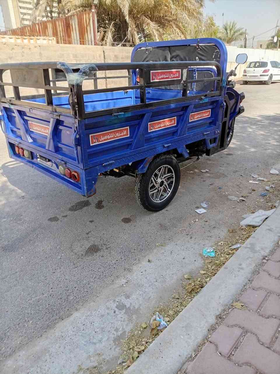 السلام عليكم ستوته شحن للبيع موديل ٢٦ استخدام ٥ أشهر موصفاتها ٣سرع نظام بك ويل كب تايرات جدد بلتوث شاشه +بلوتوث ورايدو سماعات بلاد تجي مري جانبيه كهربائيات كلها شغاله من الف إلى الياء سويجين بصمتين نظام سرقه تشغيل عن بعد نظام بارك ٦بطاريات كبار ستوته بعدها بحاله الوكاله بديها شوفت عيونك لاخياس ولاشي جديده بمعنى الكلمه سعرها ٩٥٠ وبيها مجال للي ايريد ايعيش بيها بس بلي يرضي الله مشتريها مليون ٨٥٠ حجم الكبير مكاني بغداد قرب وزاره العدل اي استفسار ***********وتساب محمول للشراي فقط ملاحظه غير متواجد على فيس
