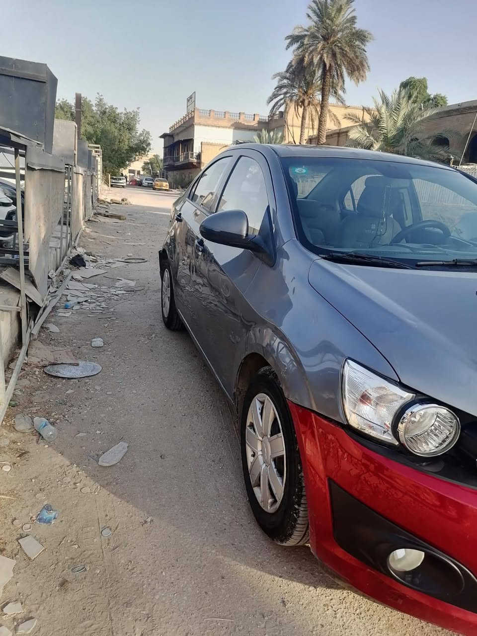 سلام عليكم سونك خليجي ٢٠١٢ للبيع٤٠  ***********بية مجال بية ضربة الباب جهة لأيمن الخلفي

