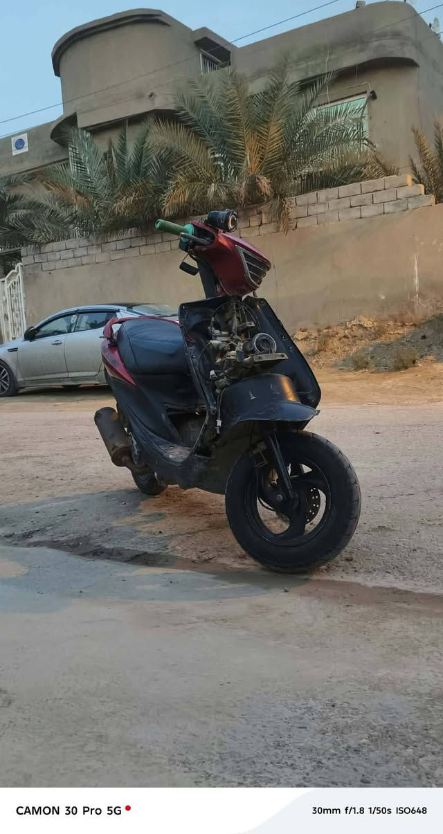 ادريس • كهربائات شغاله • ماشيه قليل