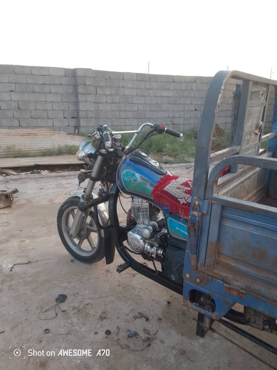 سلام عليكم جمره مديل20,اوراق محرك جديد مكان بصره قرنه سعر1500 شراي اتصل ***********

نص مكتوب في الصور:
- Shot on AWESOME A70