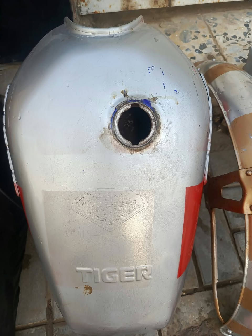 قطع غيار • غراض للبيع • متفرقات