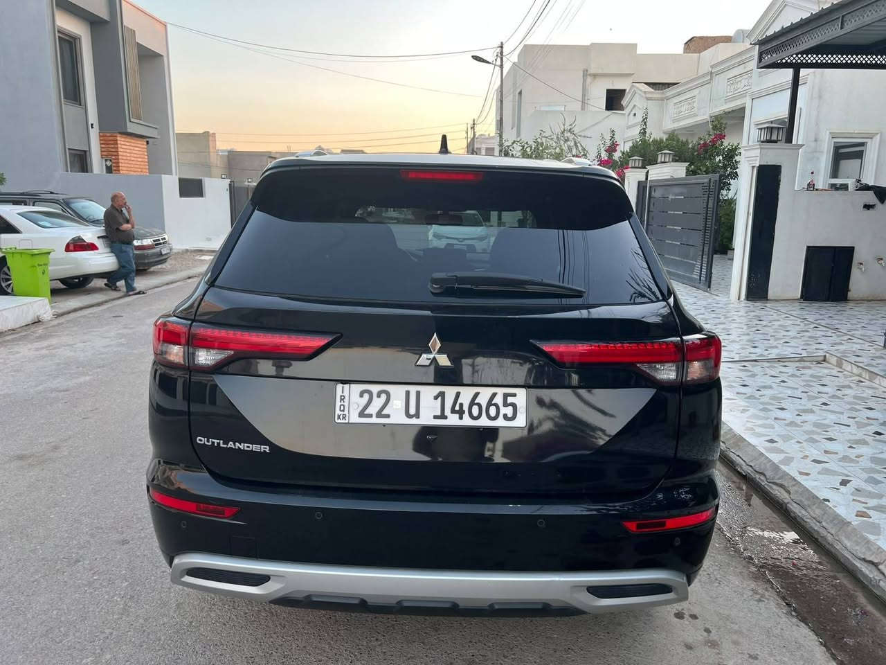 اوتلاندر ٢٠٢٣ خليجي لمتد فول فول موافات حجم محرك٢٥٠٠ ماشية ١٤ الف كيلو متر مكفولة من الدعامي لدعامي كله على وضع شركة كشنات جلد وخزن وتدفئة داتاشو باناروما مرايات شفط بردات جانبي داخل لونين تبرد مركزي ٣ مقاعد فتح صندوق شفط هو يفتح وينسد بعد اهواية مواصفات سيارة بدون صبغ بدون ضرر او تعديل او شخط مكفولة سعر ٢٣٧ ومجال عنوان كركوك شورازو***********......*********** كركوك, العراق
