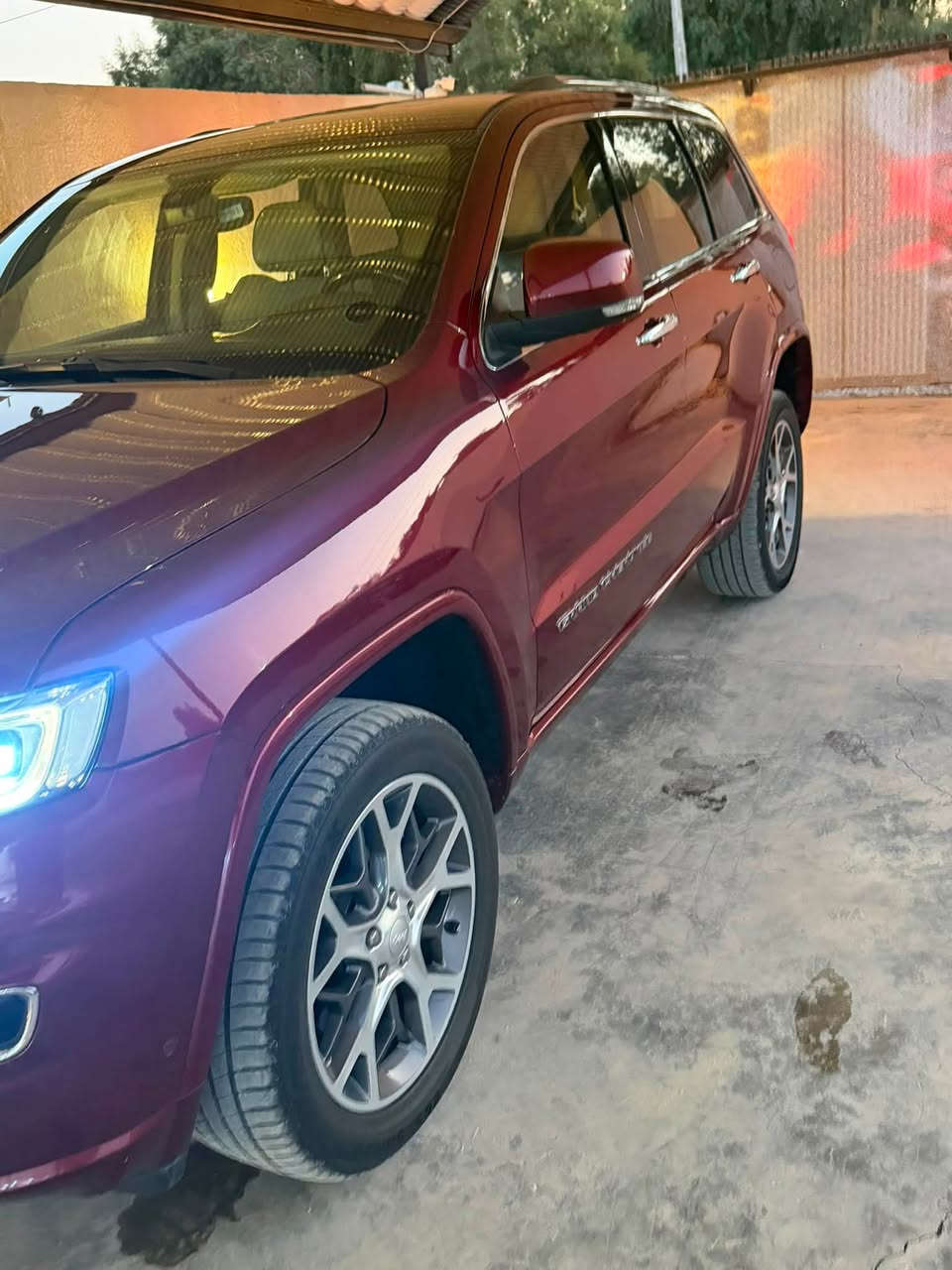 للبيع جيب اوفرلاند 2019 خليجي السعر 260 وبيها مجال او مراوس ب  جيب اس(S) 20او 21حسب الاتفاق 

فول مواصفات ١/١   اوفرلاند  

حجم المحرك: 3600

فور ويل 4/4 ماوس 

جكات تصعد وتنزل حسب اختيارك 

دبل سلايت بانوراما 

شاشه جبيره 

شفتات ستيرن 

جنطه كهربائي شفط  

 حساسات خلفية 

سستم صوت 12 سماعة 

دمامي خلفي بلصندوك

قطعتين تبريد 

كشن خزن ميموري 3 وضعيات

كشنات علامه اوفرلاند 

 مقاعد جلد اصليه  

 كهرباء (تدفئة+تبريد) 

 كشن خلفية تدفئه

تدفئه بلاستيرن 

مري  شفط 

مري قلاب ويه ال R

يدات ستيل اصل   

الدشبول خياط اوفرلاند 

 كامرة خلفية دوارة اصلية

 استيرن كهرباء +  تدفئة

 فول تحكم استيرن (جهتين امامي + جهتين خلفي) 

 نظام سبورت s

 نضام اقتصادي

 مري _جانبي_تدفئة مرايا_جانبية_حساسة_للضباب_تعمل_

تلقائياً + اشارة بالمري  

كشافات زنون
***********
