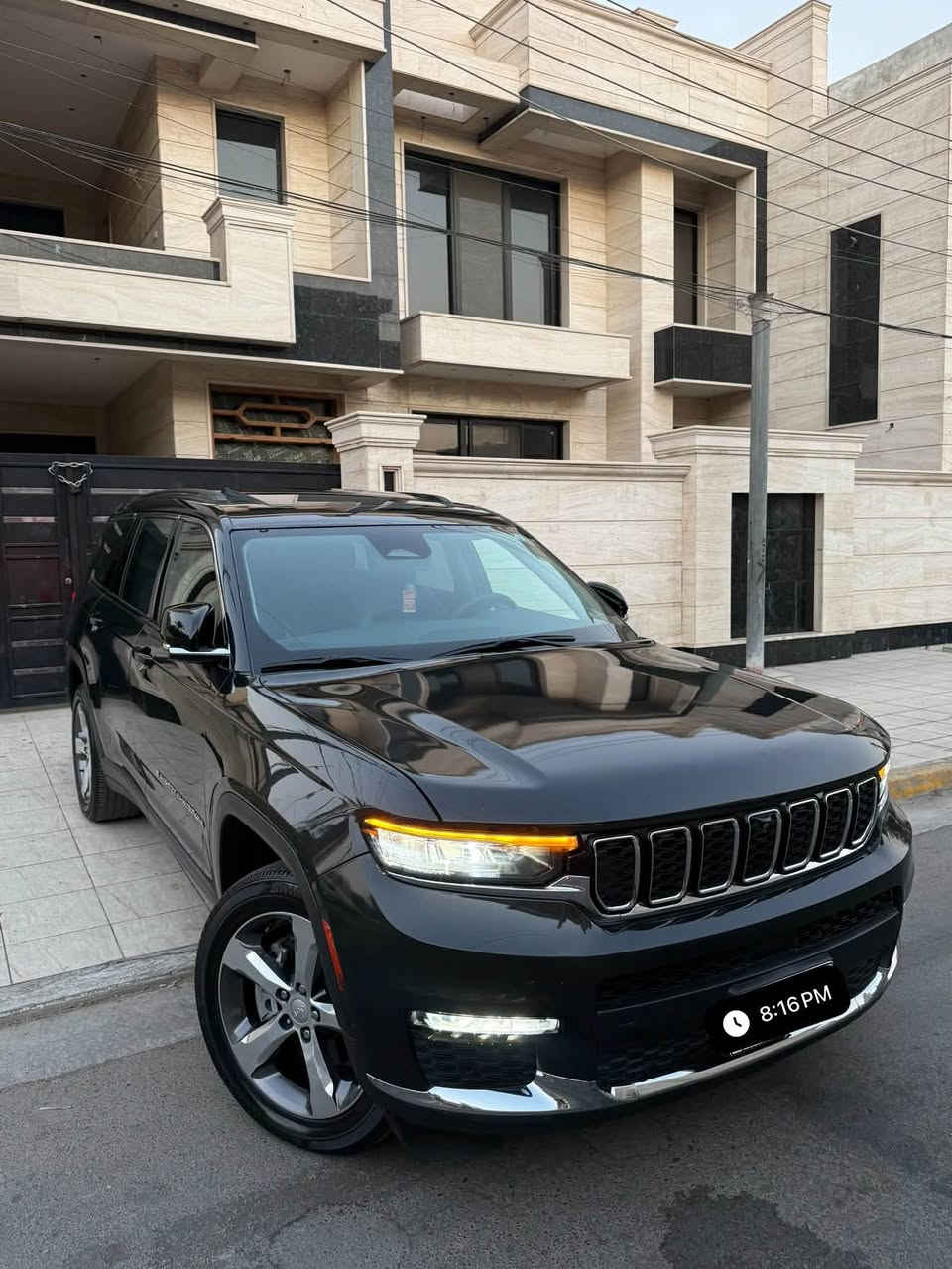 السلام وعليكم
للبيع2024 Jeep Grand Cherokee L Limited
جيب ليمتد بلاص يعني فول ١ على ١
رقم بغداد الجديد
بأسمي كتاب شهداء
لون اسود كذاب  
ماشية 28000 

المواصفات:-
بصمة تشغيل 
بصمة ابواب وصندوق
ثلاث شاشات بالدشبول 
تشغيل عن بعد 
بانراما 
كشنات Vib منفصل 
كشنات تدفئة تبريد 
تبريد منفصل ثلاث قطع
شاشة جبيرة
كير ماوس 
درايف مود 
انظمة قيادة
وتحكم بالقيادة
صندوق كهرباء
كشنات جلد لون بيجي 
كشنات كهرباء
كشن خزن ميموري
سستم صوت ALBINE
نقط عمياء
رادار امامي
رادار جوانب
تحديد مسار 
وقوف ذاتي
حساسات امامي خلفي 
مراية وسطية كامرة
٥كامرات ٣٦٠
كامرة بالقمارة
 الركاب خلف
هند بريك دكمة
تحكم استيرن
هيتر استيرن
شفتات استيرن
 منافذ تايب سي
لايتات زينون 
لدات امامي
بكلايت لد 
سبير منازل
جام اوتو
ويل كب كروم 

السيارة بيهة صبغ بنيد وجاملغ 
السيارة جاهزة بدون اي نقص   
اي استفسارت تعال خاص او اتصل
***********
عنوان بغداد

نص مكتوب في الصور:
- 8:16 PM
- 8:18 PM