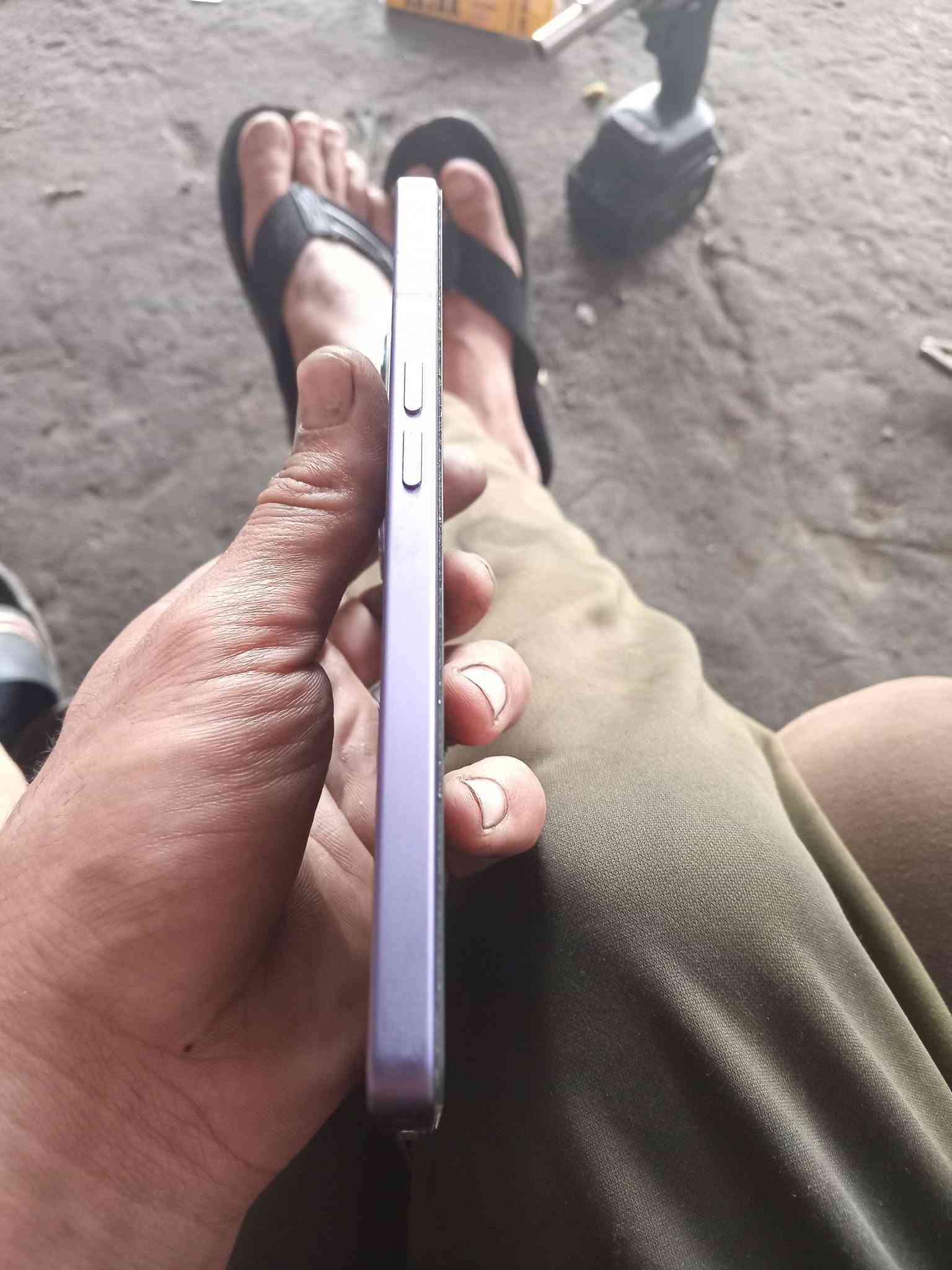 سلام عليكم..
جهاز اينفنكس نوت50 برو بلاص 5G 
اللون تيتانيوم
الذاكرة256G
الذاكرة العشوائية12+12
البطارية5200
تدعم الشحن السريع100واط
المعالج ميدياتك داينمسيتي8350 
120 فريم العاب قوية شاشة144هرتز(معالج مخصص الى عشاق الالعاب) يدعم بتبريد داخلي 
الكامرة 50M تدعم زوم100x
تصوير فيديو4k
+الشحن اللاسلكي: شحن لاسلكي (MagCharge) بقوة 50  
مكاني بغداد
