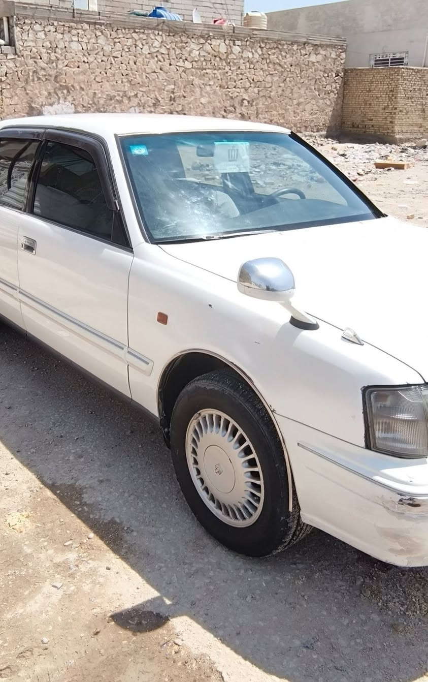 يالله
للبيع راس الثور تكم موديل 2001 رقم صلاح الدين على المداور انكليزي سنويه مجدده مكفوله من الكصه ومسؤل على الرسميات  خمس دكم والباقي شوف العين عنوان نجف الزركه السعر 120 وبي مجال 
 للاستفسار الاتصال 
***********
