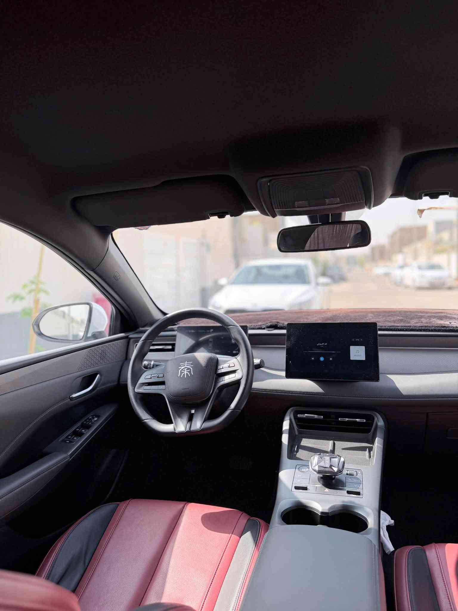 سلام عليكم
للبيع BYD QIN PLAS موديل 2025 ماشيه 12 الف الكلي
رقم نجف تحويل مباشر بيها رصعتين زغار ماملعوب بيهن
السعر 19 مليون و300 وبيها مجال بسيط 
الاستفسار // *********** // ***********
