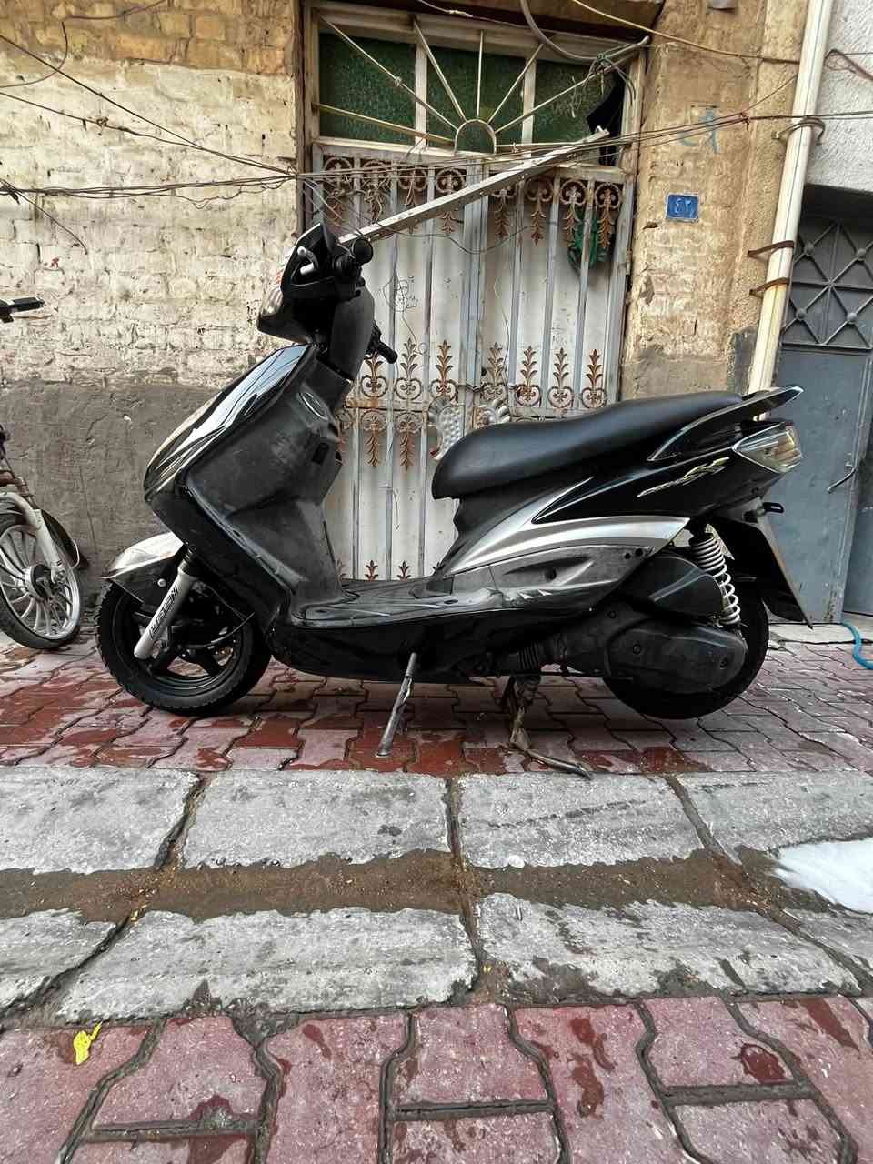 السلام عليكم
سكنس فحل نوزل خطين دراجة نضيفة ناشفة مكينة تخبل شلعة ومعدل وكفرهاا حلو سعرها 950 وبيها مجال مكاني بغداد الوزيرية رقمي ***********

